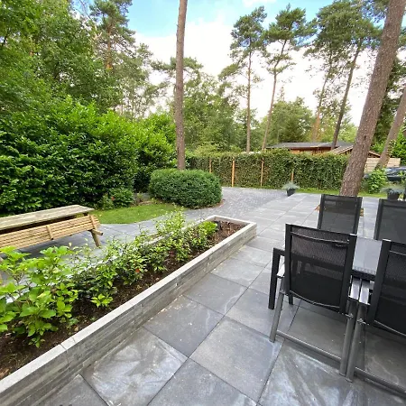 Holiday home Chalet Dennenvelt